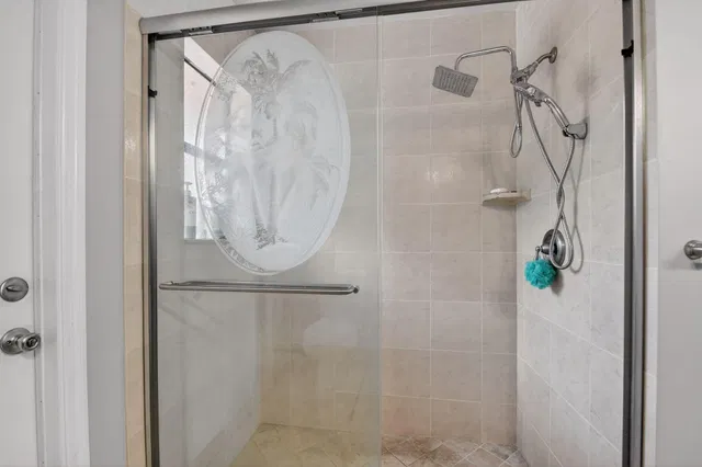 Residence photo 28