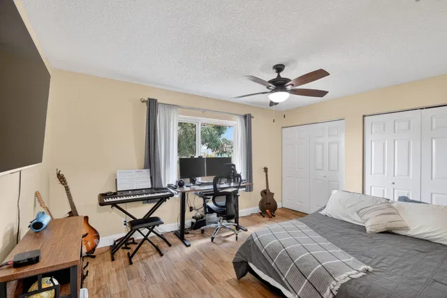 Residence photo 29