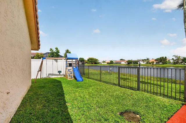 Residence photo 42