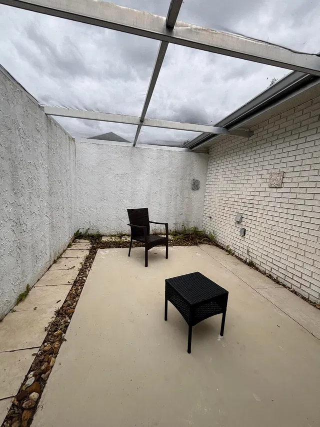  Unit 122 photo 7