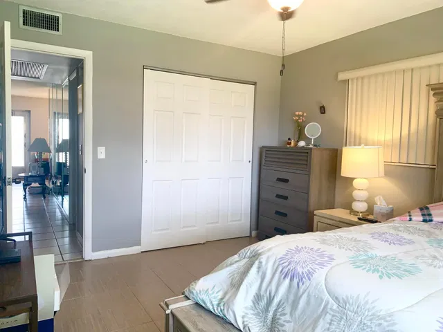 Residence photo 20