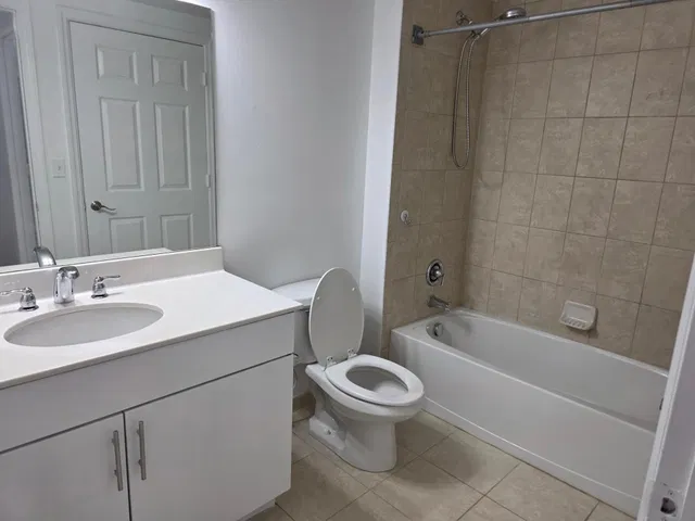 Residences at Midtown Palm Beach Gardens Unit 3221 photo 18