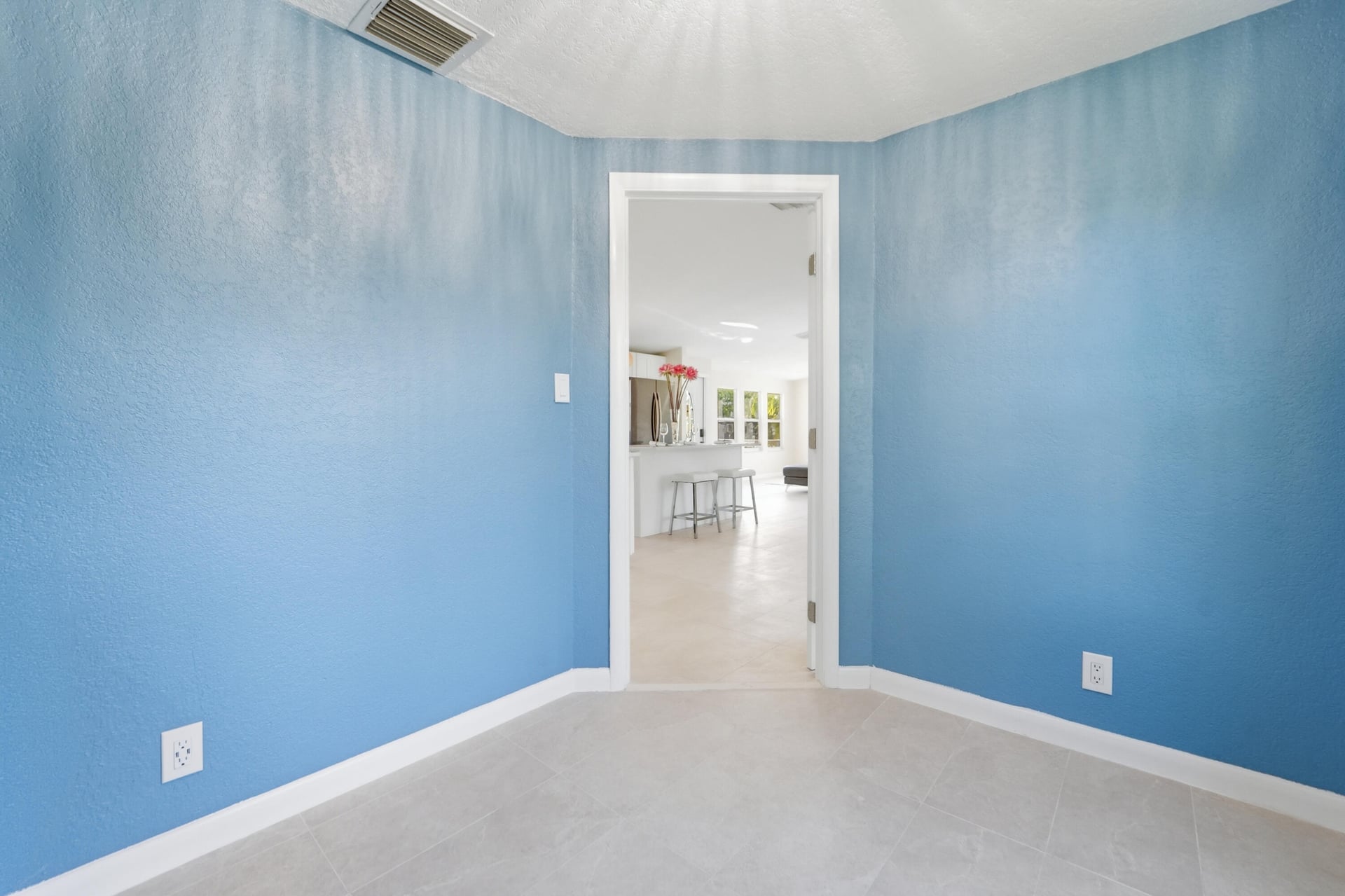 Residence photo 24