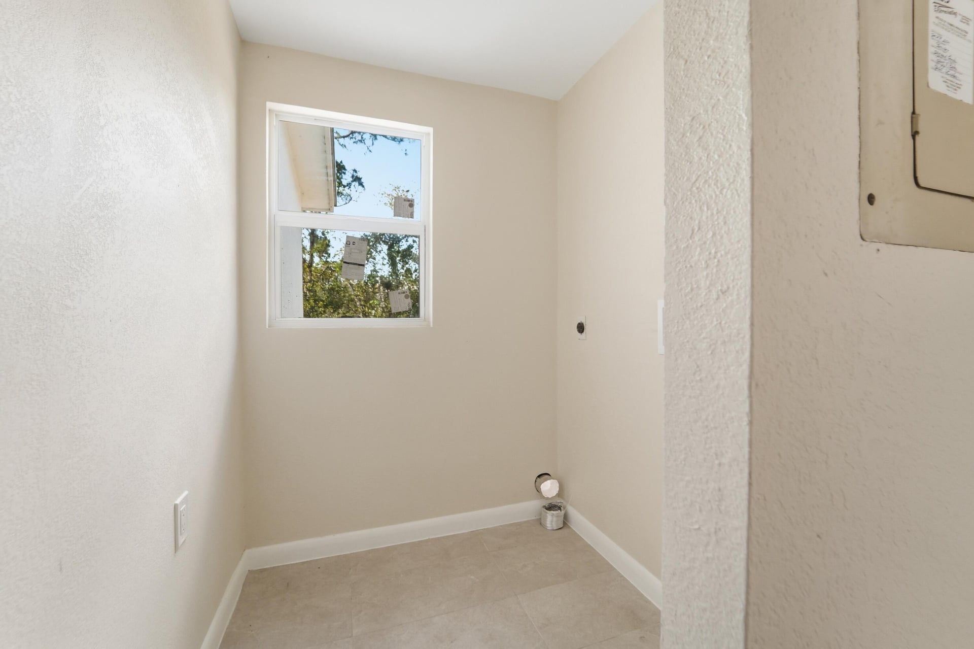 Residence photo 32