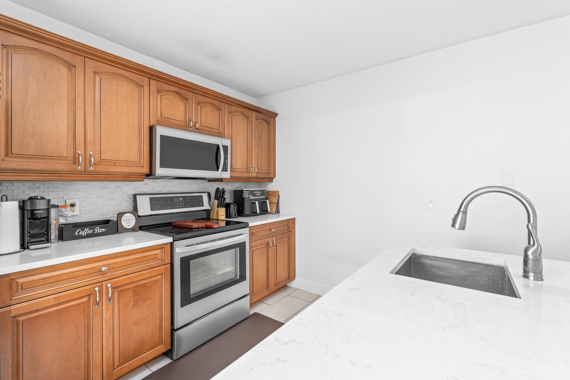 Residence photo 17