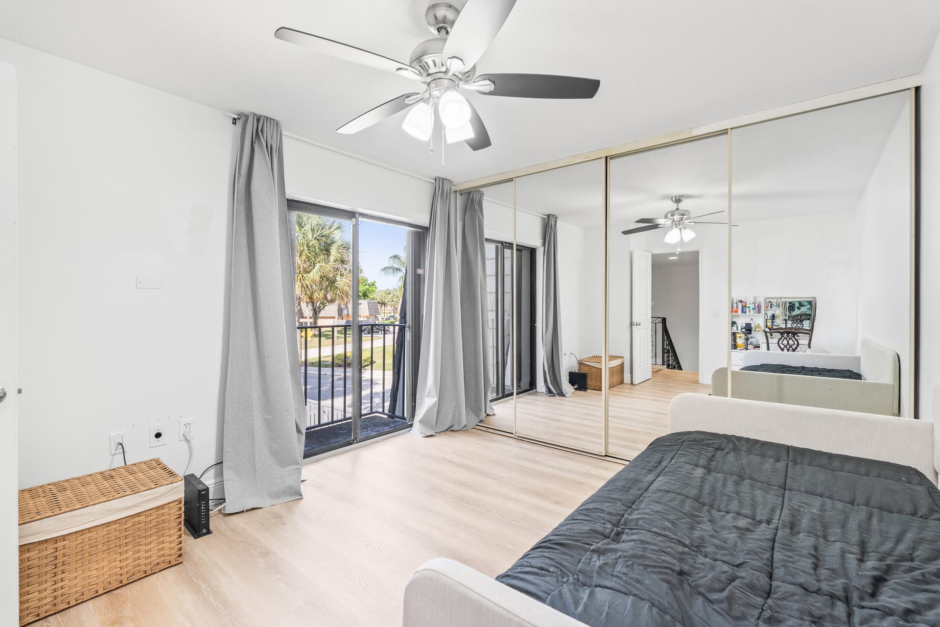 Residence photo 28