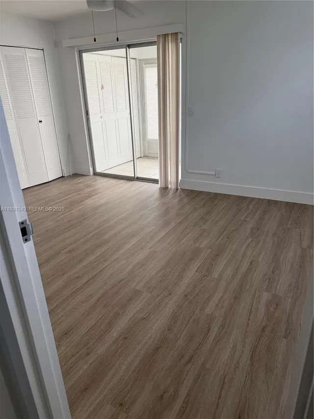 Residence photo 7