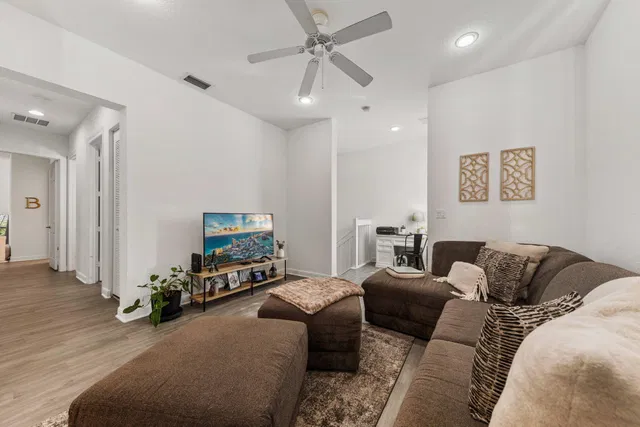 Cityside West Palm Beach Unit 1 photo 9
