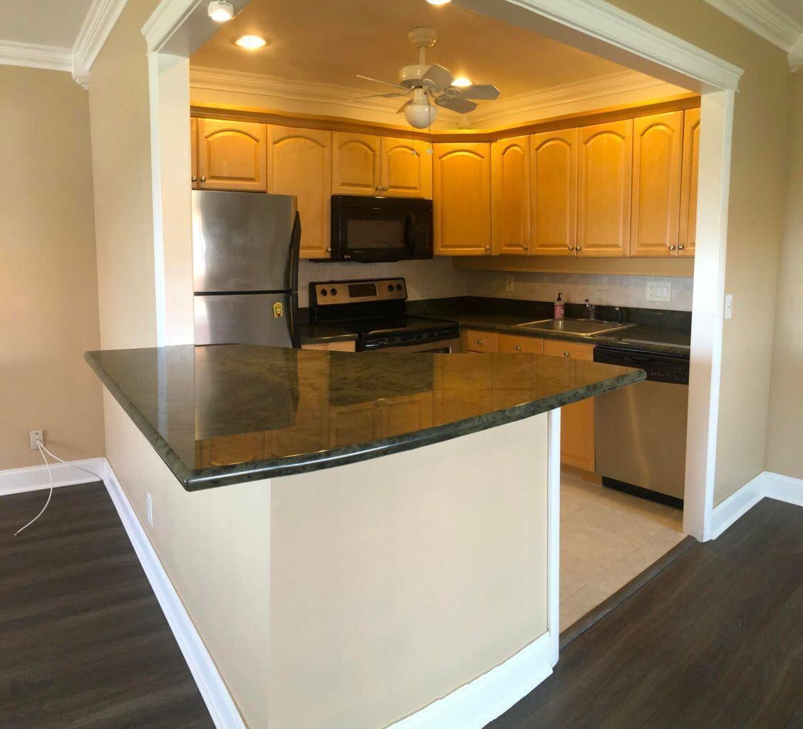 Residence photo 2