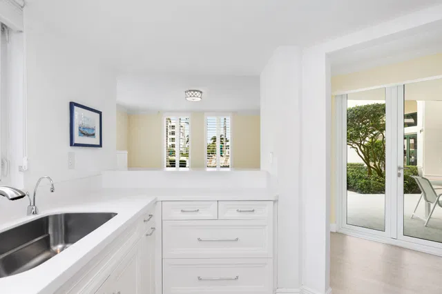 Boca Raton Unit 127 photo 12