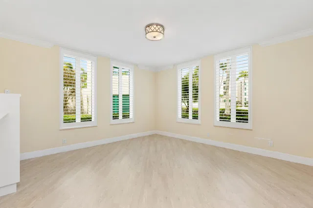 Boca Raton Unit 127 photo 13