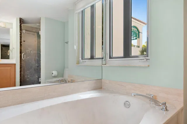Boca Raton Unit 127 photo 19