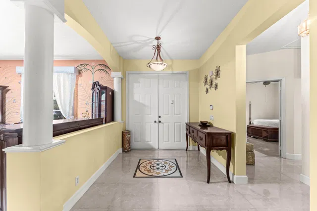 Residence photo 7
