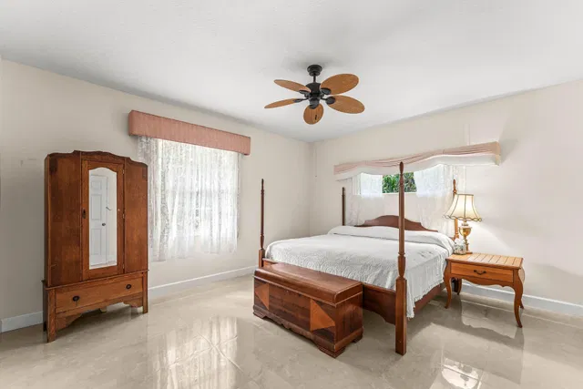 Residence photo 28