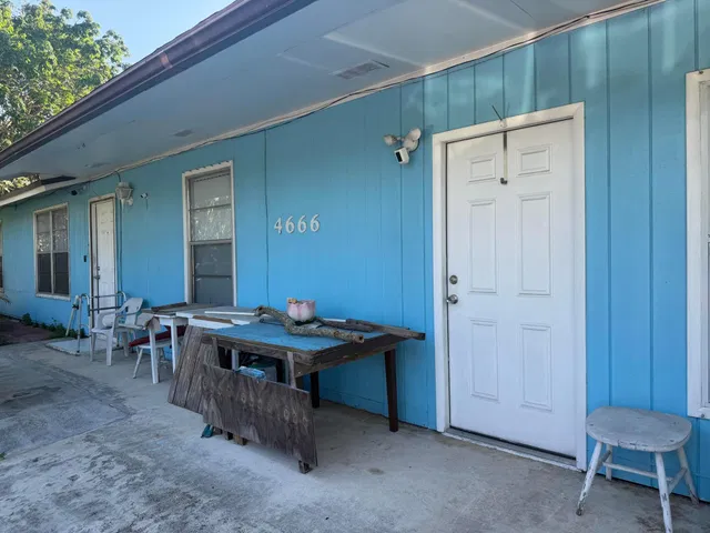 Residence photo 5