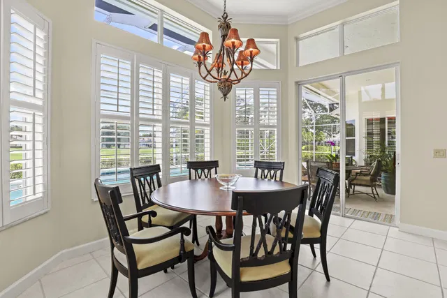 Monarch Country Club Residence photo 9