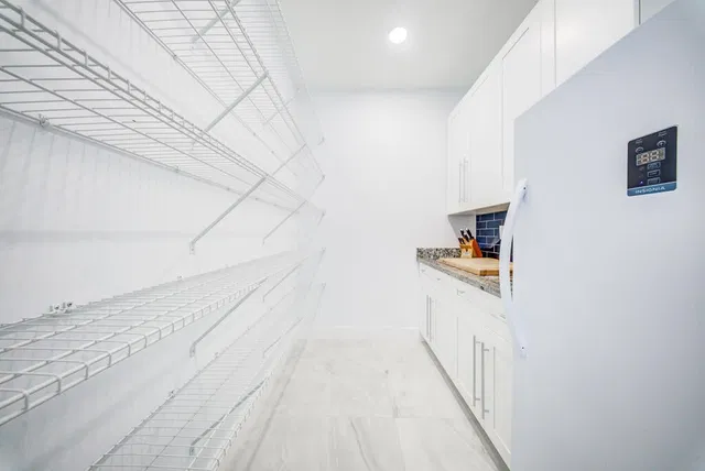 Residence photo 19