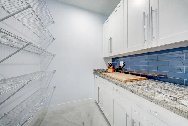 Residence photo 20