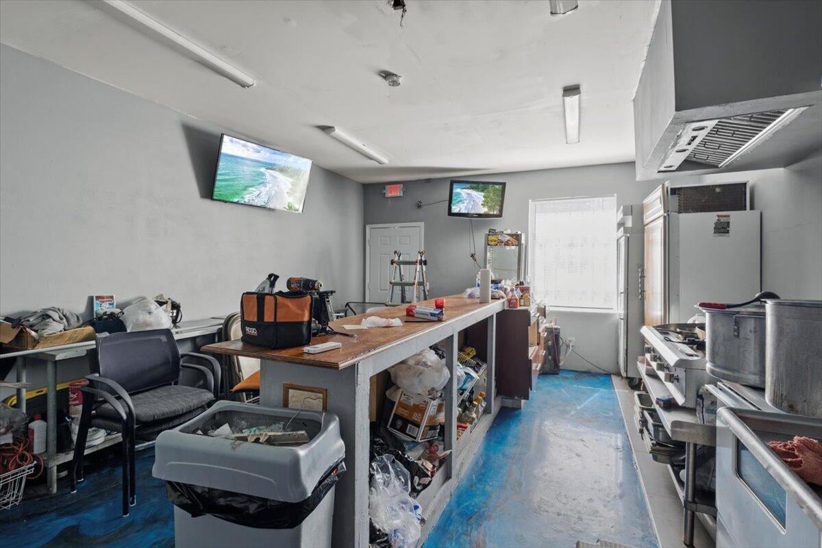 Residence photo 25