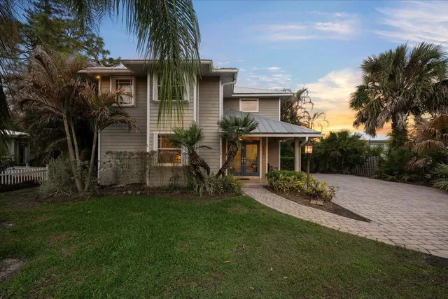  Residence photo 5