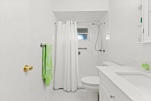  Unit 233 photo 19