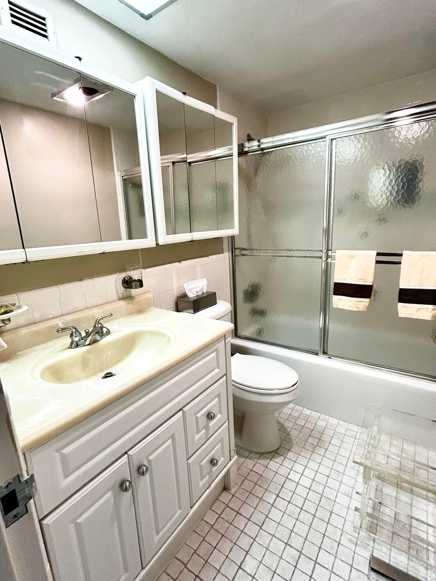 2840 S Ocean Palm Beach Unit 2210 photo 10