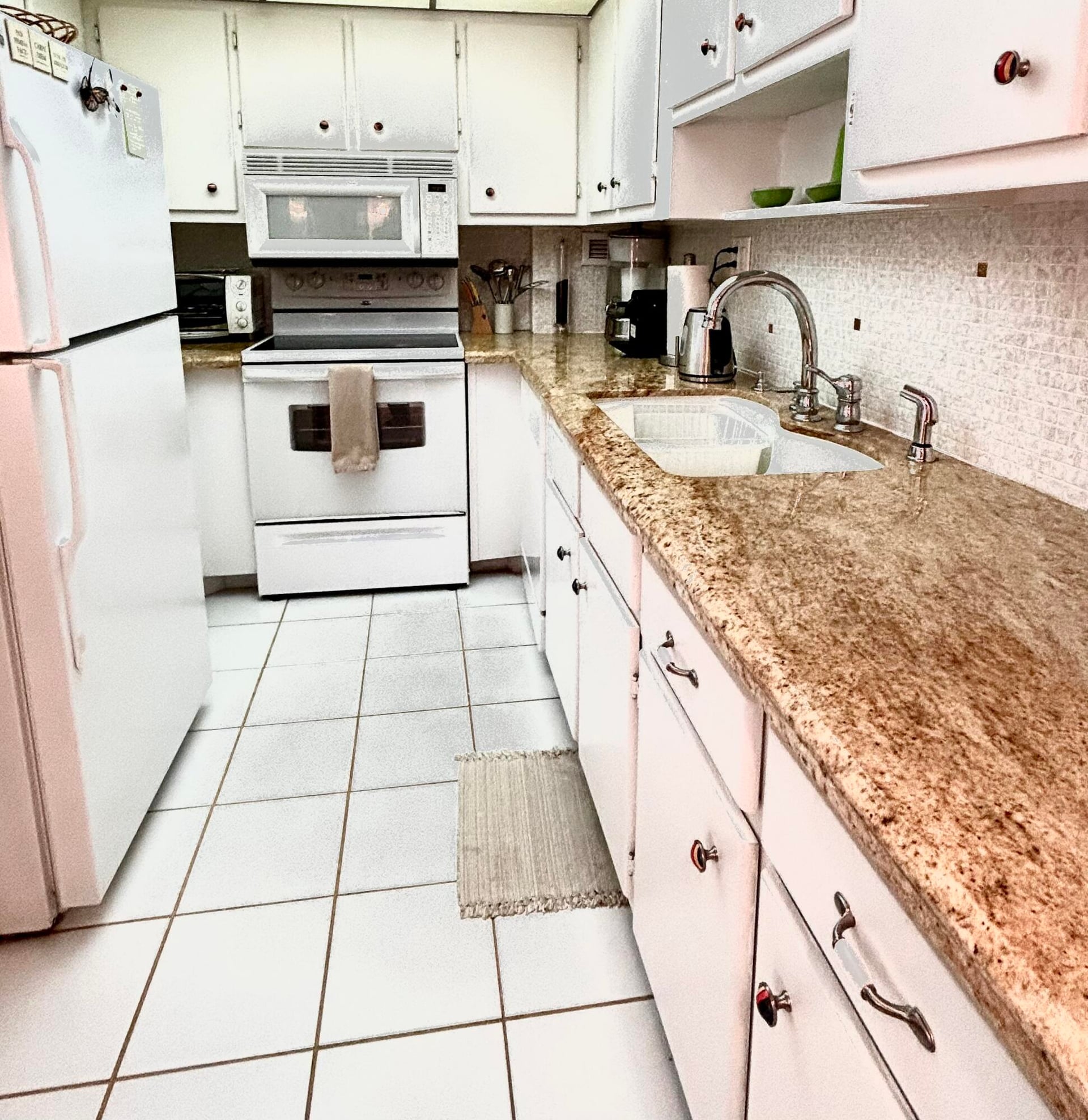 2840 S Ocean Palm Beach Unit 2210 photo 13