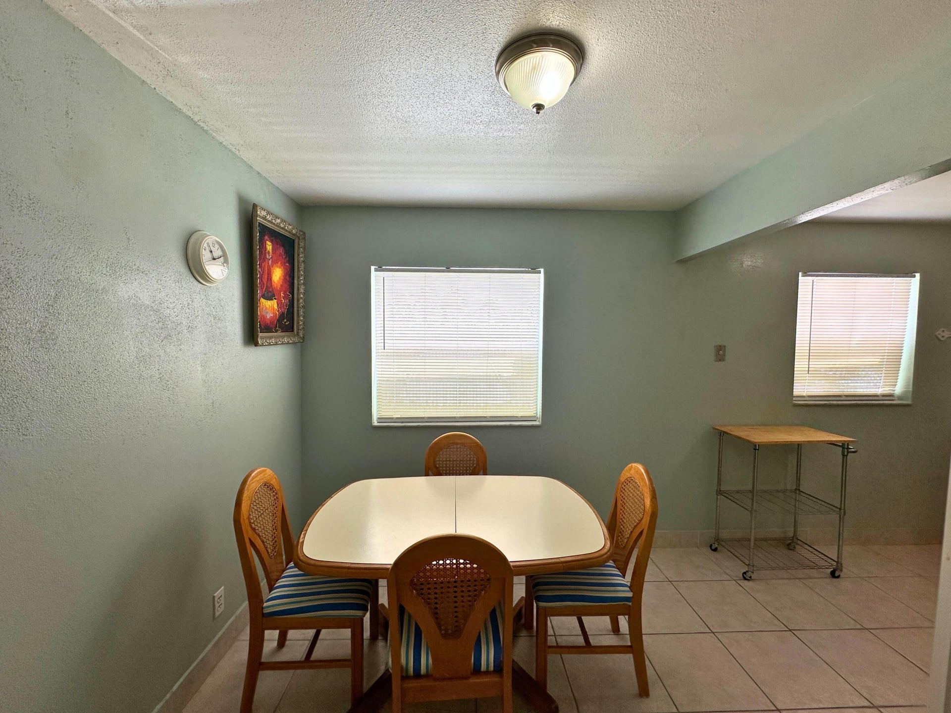 Unit 337 photo 7