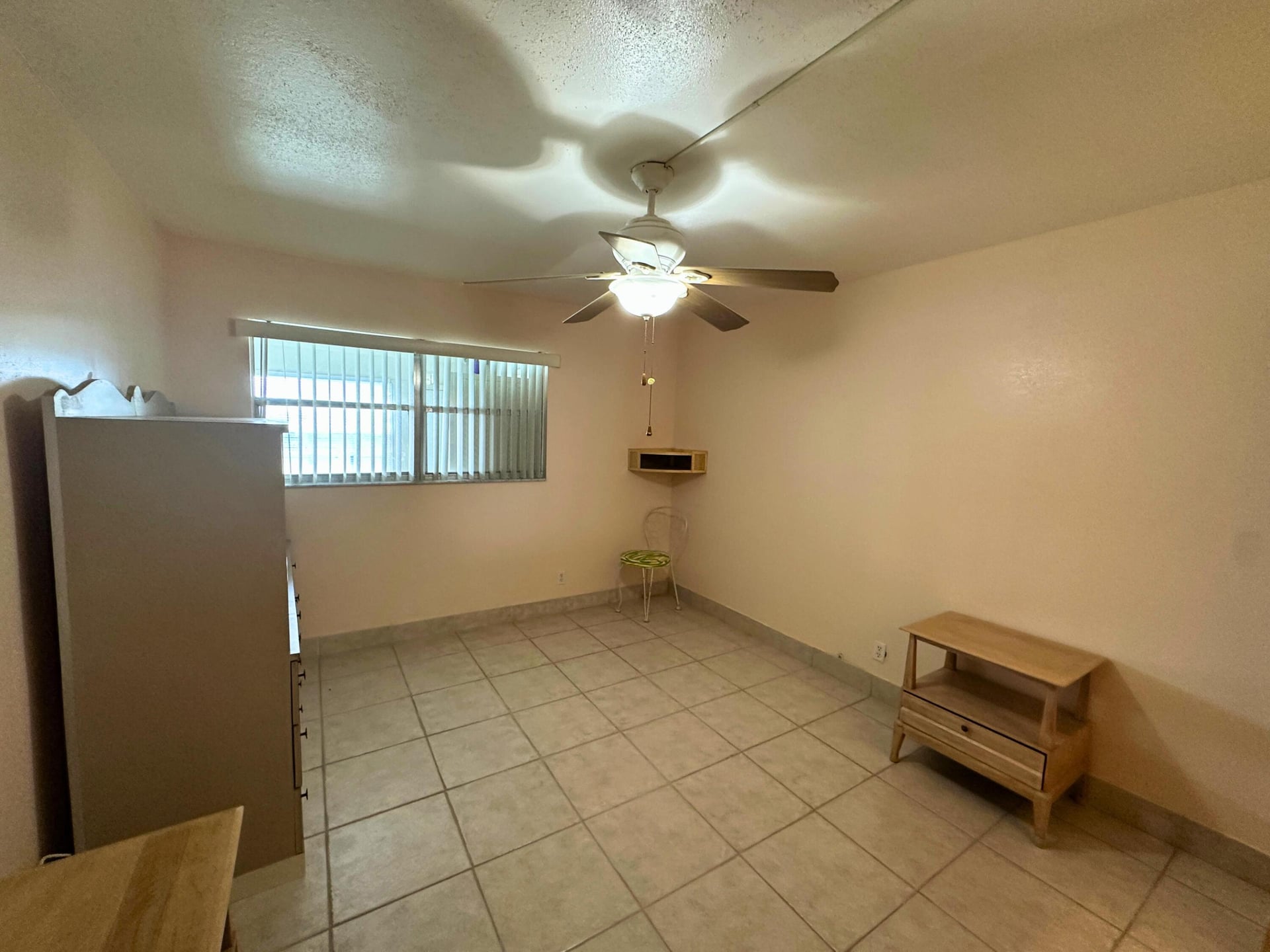 Unit 337 photo 14