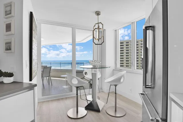 550 S Ocean Boca Unit 1004 photo 16