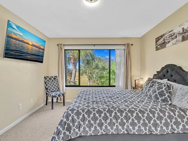 PGA National Palm Beach Gardens Unit 202 photo 13