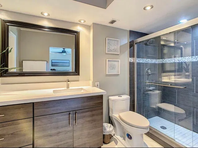 Unit 3203 photo 12