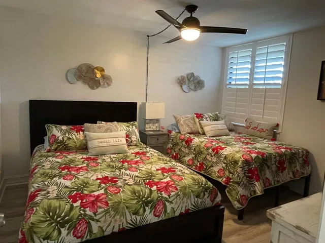 Unit 3203 photo 14