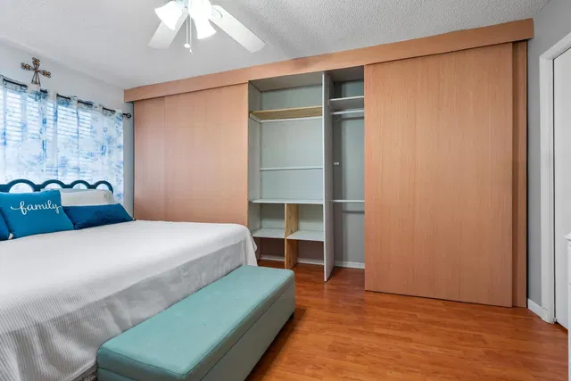 Unit 408 photo 14