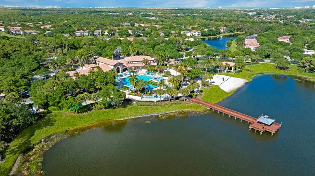 Evergrene Palm Beach Gardens Residence photo 25