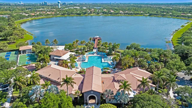Evergrene Palm Beach Gardens Residence photo 28