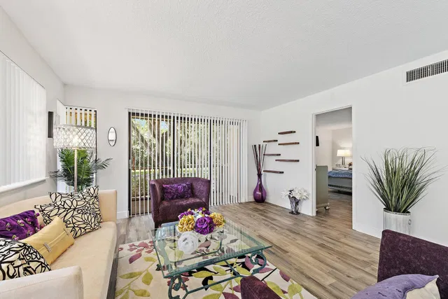 PGA National Palm Beach Gardens Unit 128 photo 8