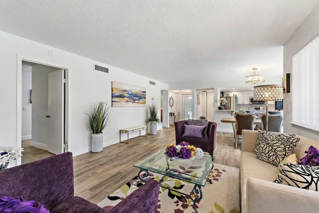 PGA National Palm Beach Gardens Unit 128 photo 10