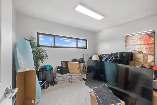 Residence photo 22