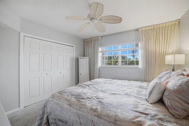 Unit 205 photo 20