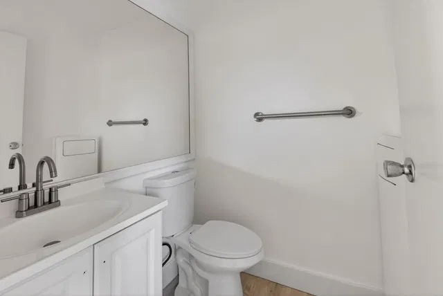  Residence photo 6