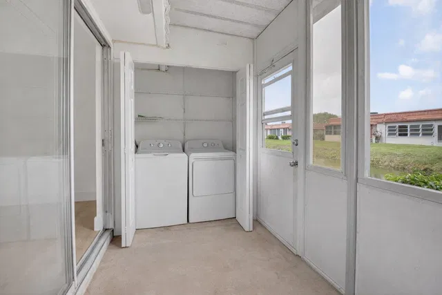  Residence photo 10