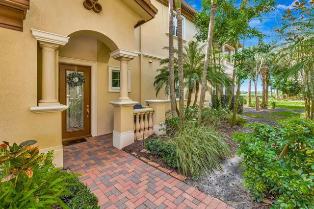 Jupiter Country Club Unit 155 photo 8