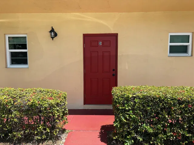 Unit 22-d photo 3