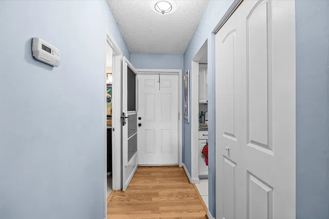 Unit 22-d photo 4