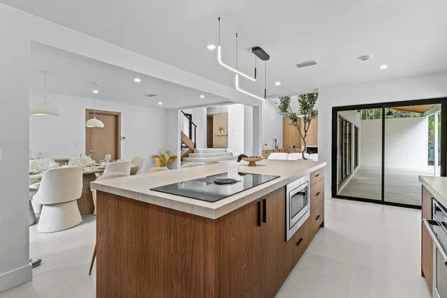 Colonnade Boca Raton Residence photo 9