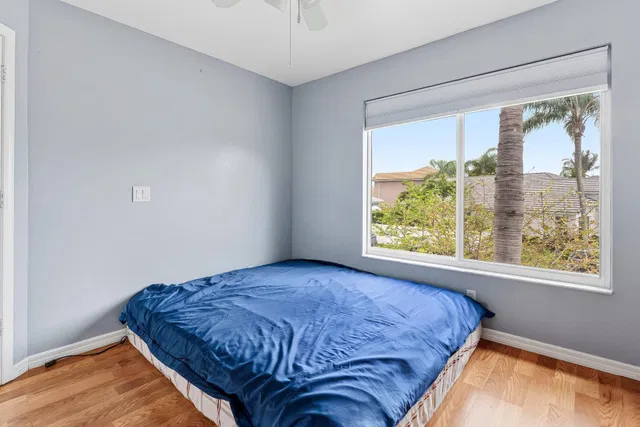  Residence photo 22