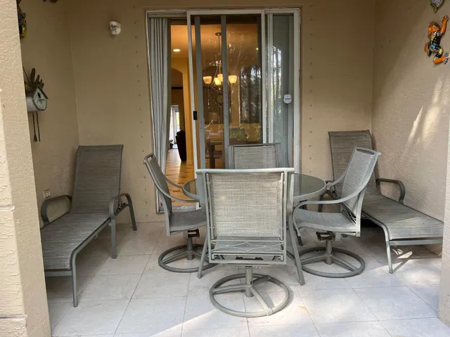 Unit 111 photo 14