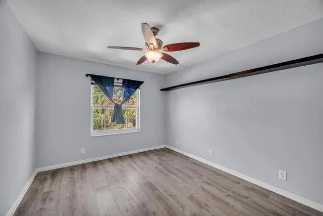 Residence photo 21