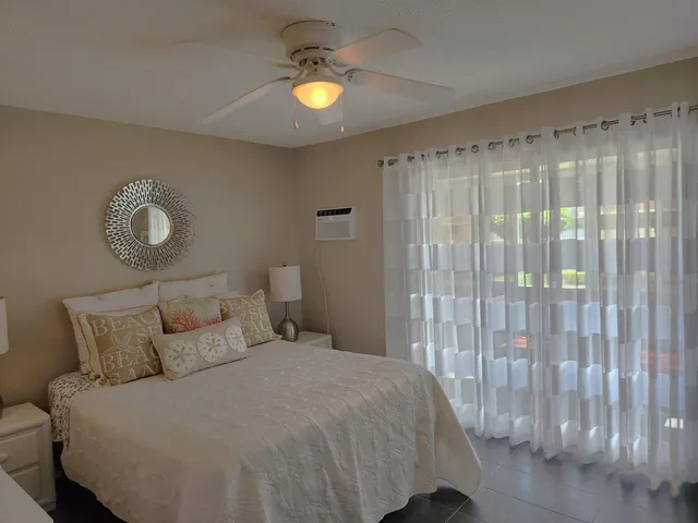  Residence photo 6
